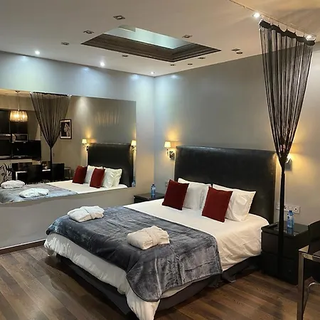 Luxury Occidental Puerto Banus Apartment Marbella